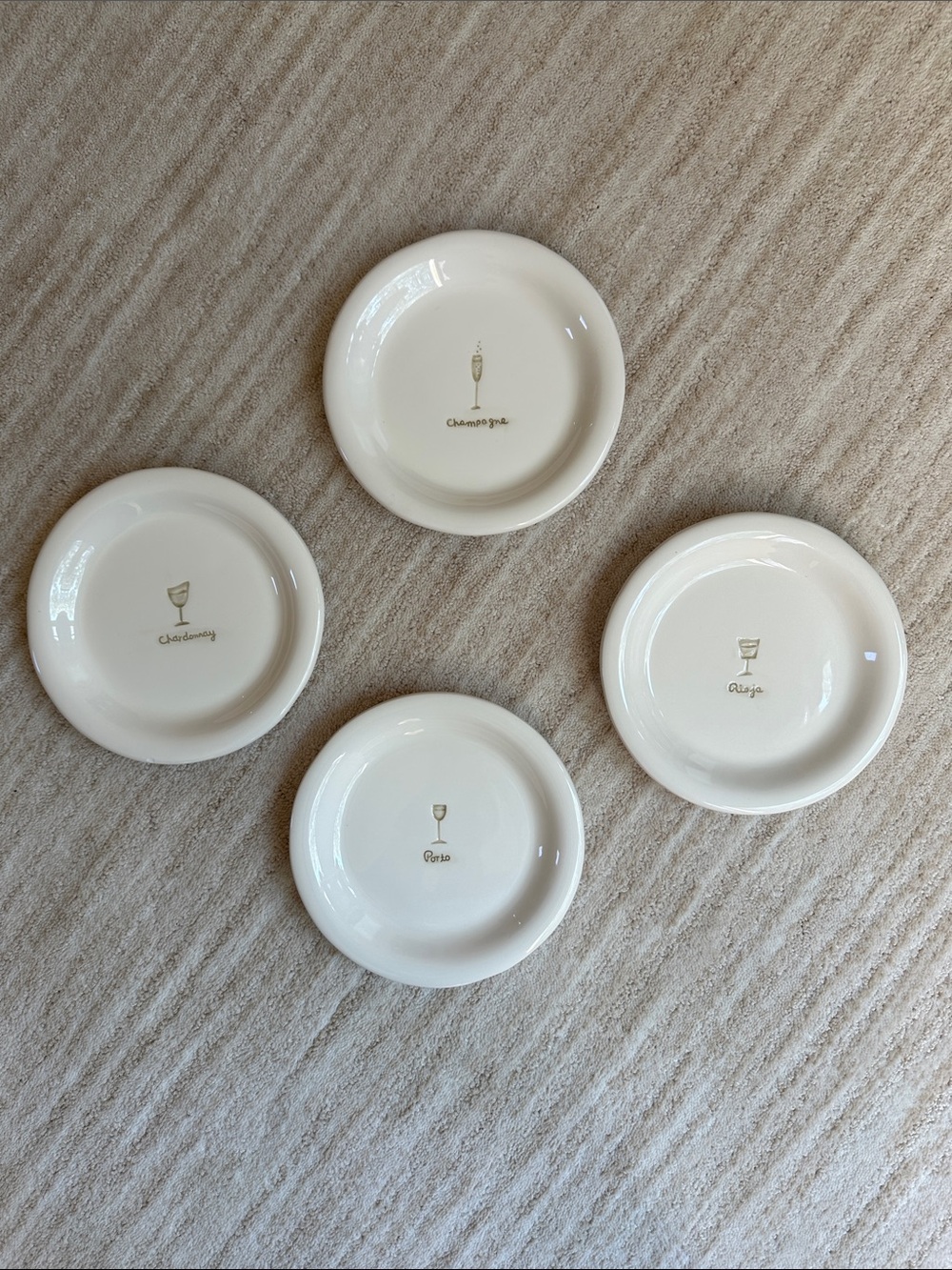 Set of 4 Williams-Sonoma Wine Series Cheese Dish Appetizer Plates Embossed
